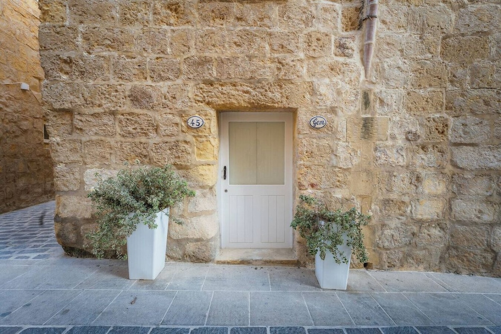 Traditional 500 Year old Gozitan Townhouse