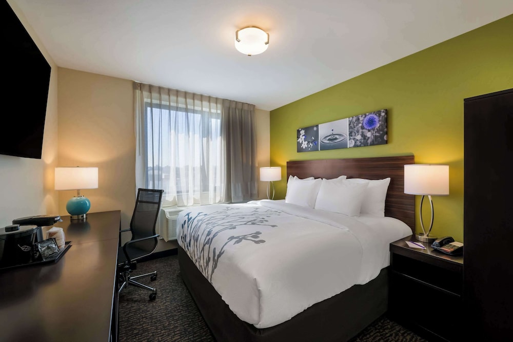 Sleep Inn - Property Image 6