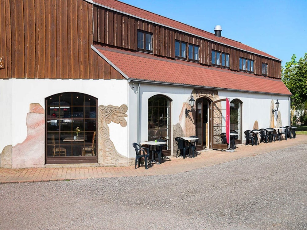 9 Person Holiday Park Home in Otterup