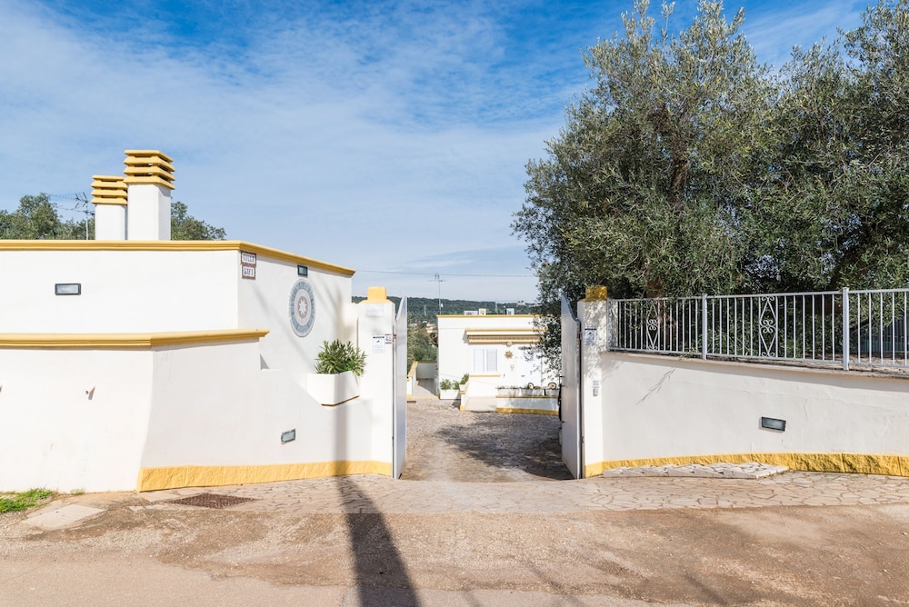 Casa Girasole E a Villa Safi con Piscina view 2