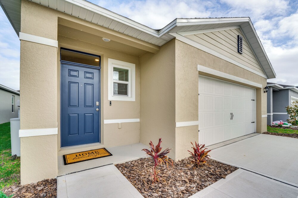 Playground Access: Winter Haven Getaway w/ Patio!