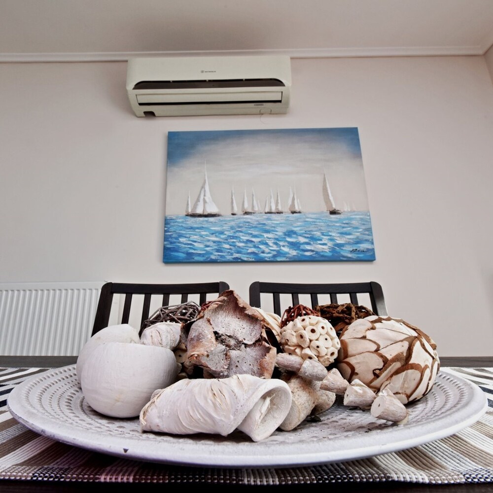 Katerina Seaview Maisonette by Travelpro Sevices