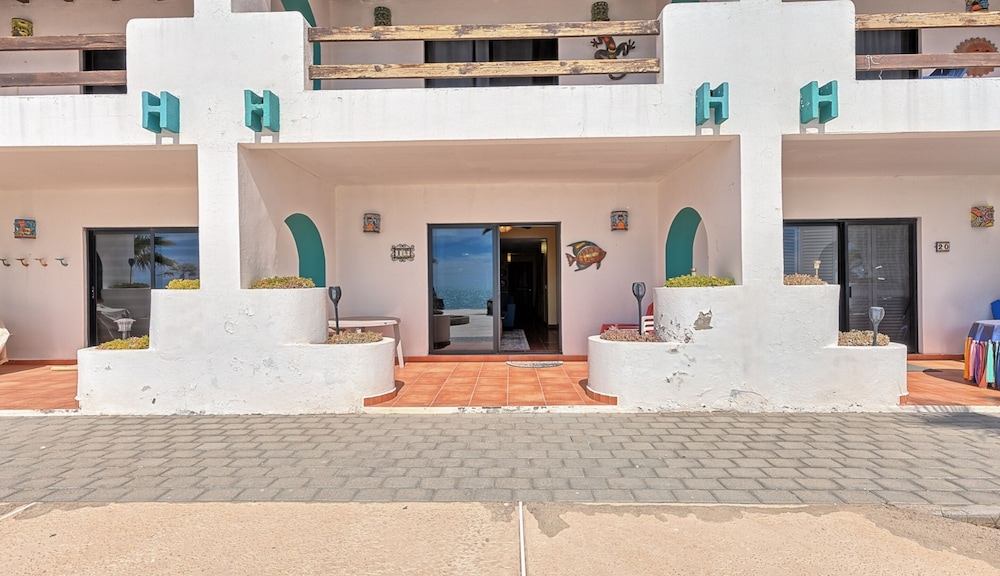 Paradise Villa 19 by Kivoya view 5