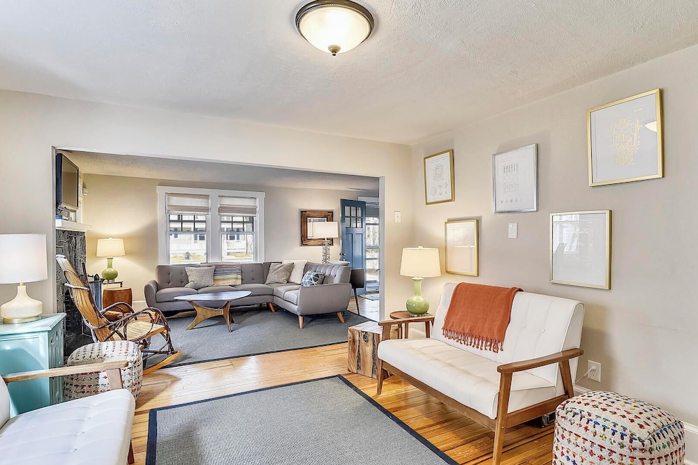 Laurel Street 108