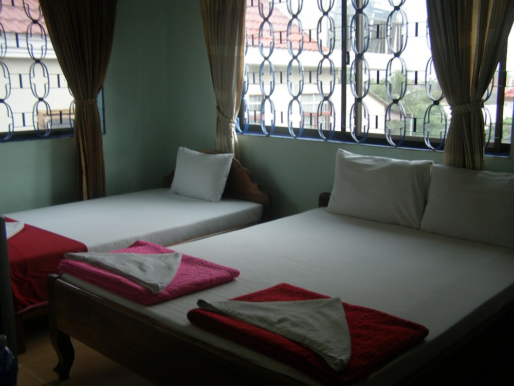 Bun Kao Guest House