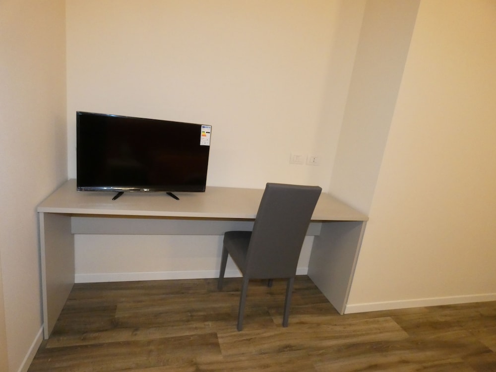 Photo 7