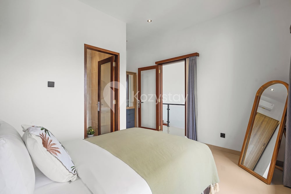 Samvara Villa by Kozystay - Ubud