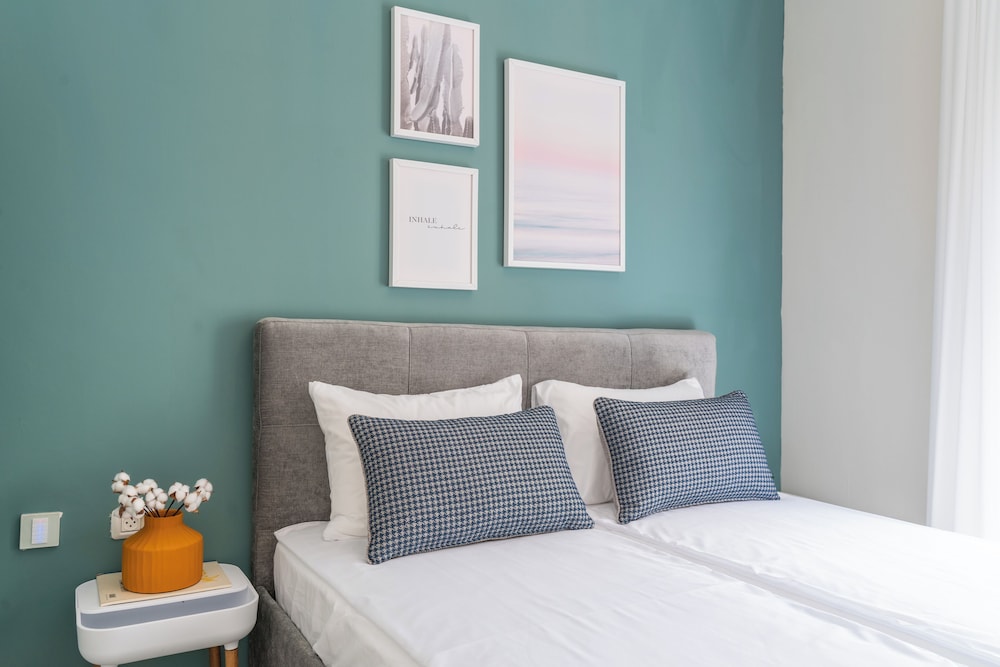 Tranquil Stay Near Beach by Sea N' Rent
