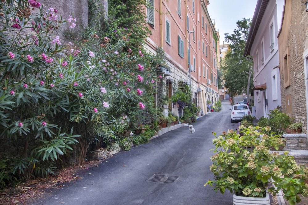 Borgo San Lazzaro Cozy Flat