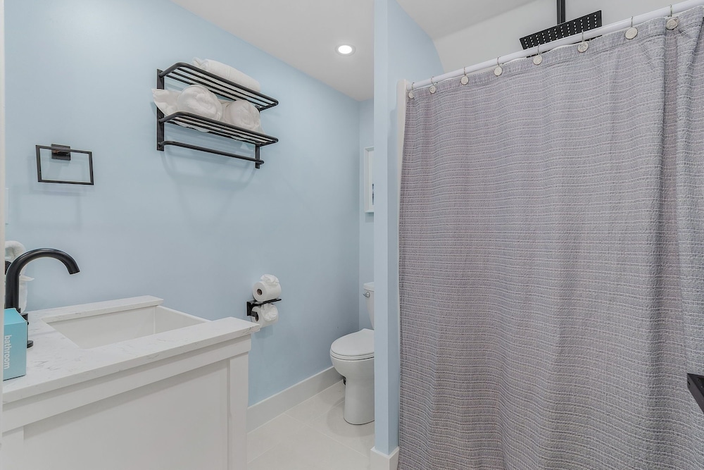 245 Nature View Manor 4 Bedroom Home