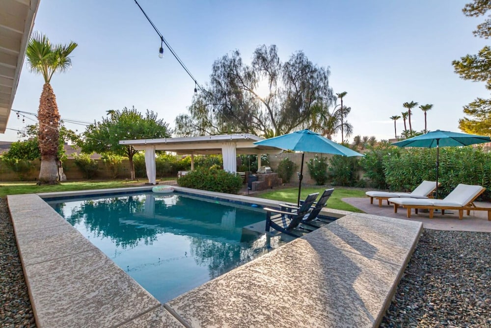 The Larkspur 2 Masters Heated Pool Gameroom
