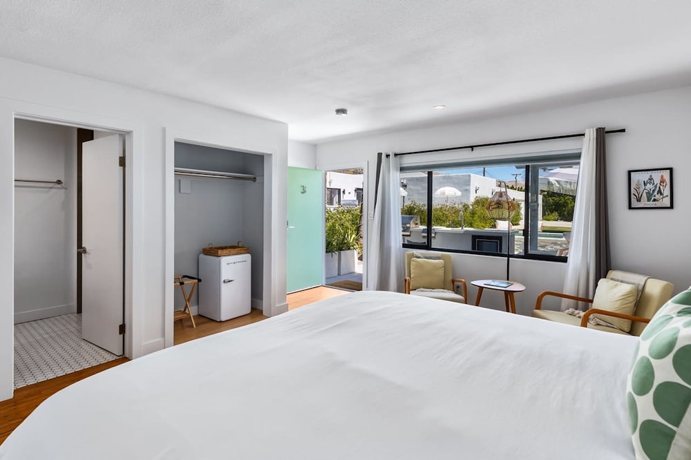 The Yucca Hotel- Entire Boutique Buyout