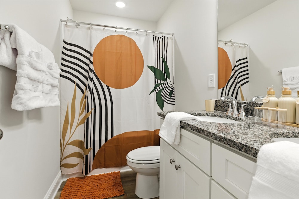 Charming Easley Retreat With Private Yard 3 Bedroom Townhouse