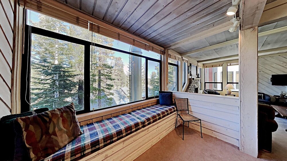 Mammoth Mountain Vacation Condos