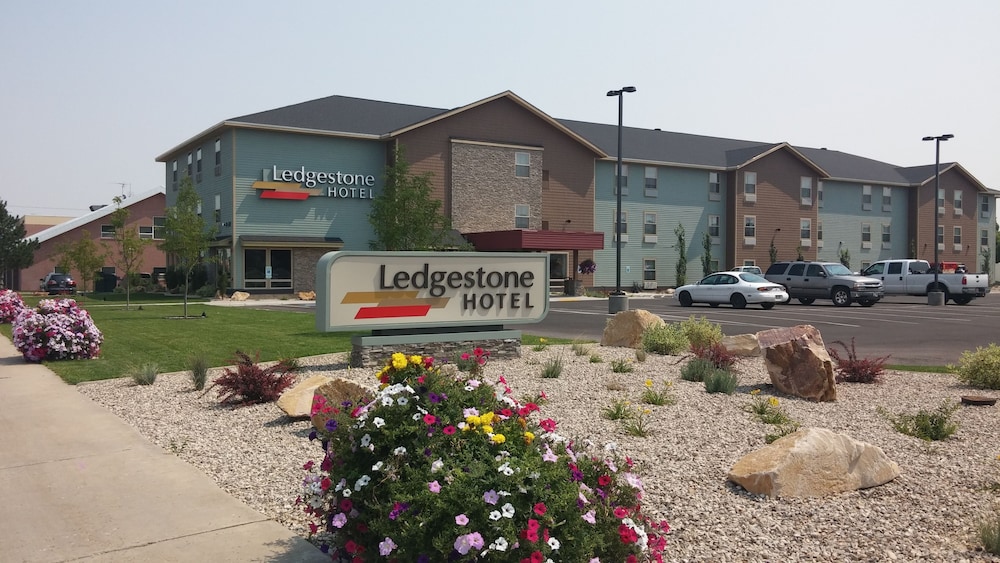 Ledgestone Suites Hotel Vernal