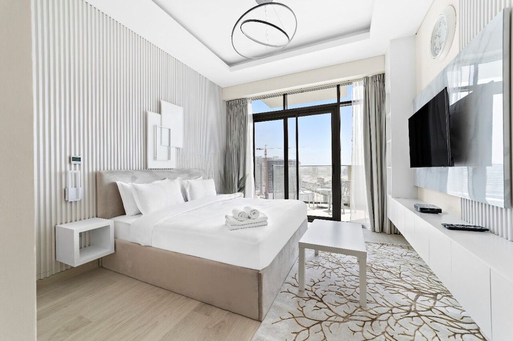 Lux BnB Farhad Azizi- Al Jaddaf