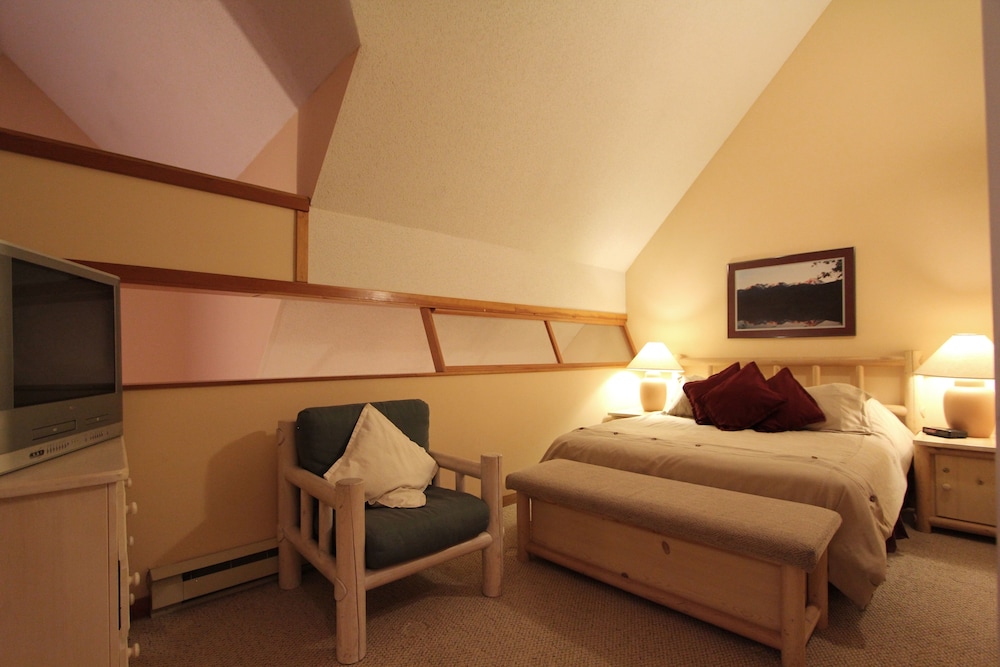 Lake Placid Lodge By Whistler Retreats view 5