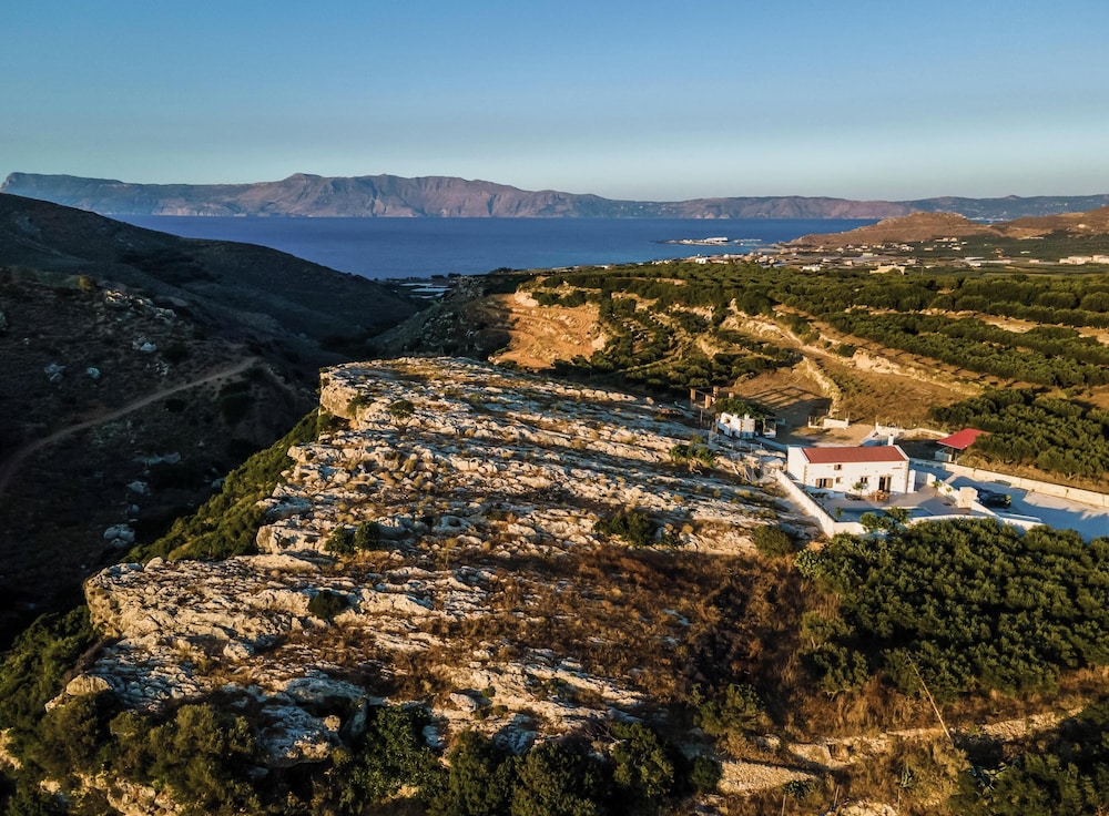 Villa Froudi