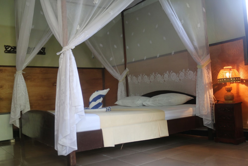 Pelangi Cottages and Restaurant