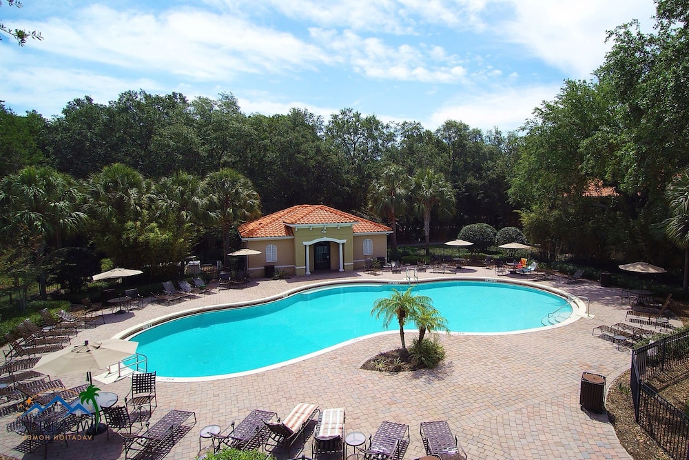 Resort-style 4BR Home Gated Community Near Disney