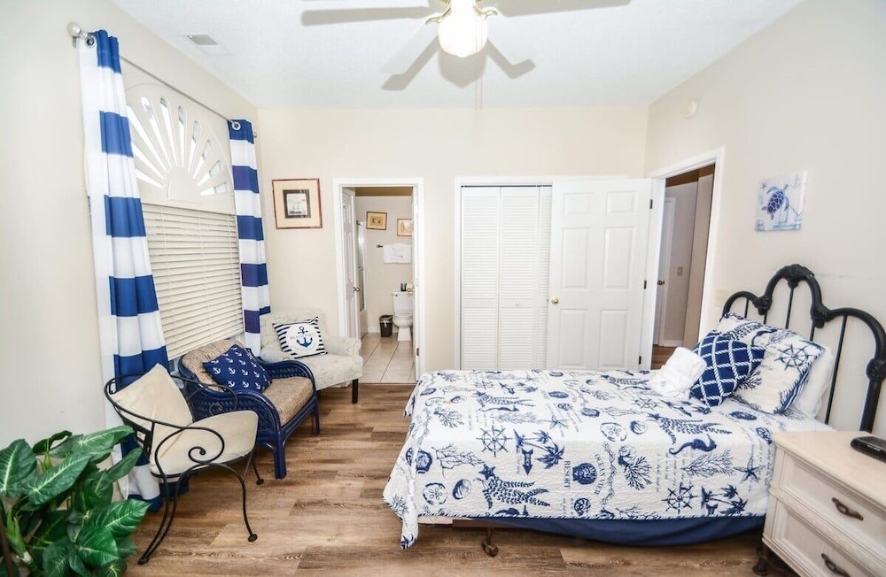 Canterbury Court 6 E 3 Bedroom Apts