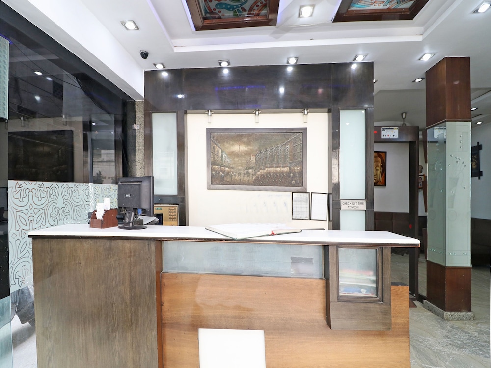 OYO 14705 Hotel India Palace view 2