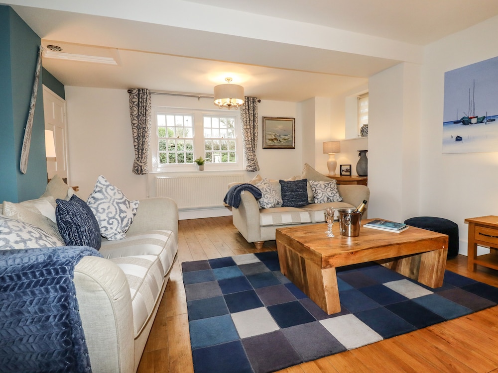 Ludgvan Cottage