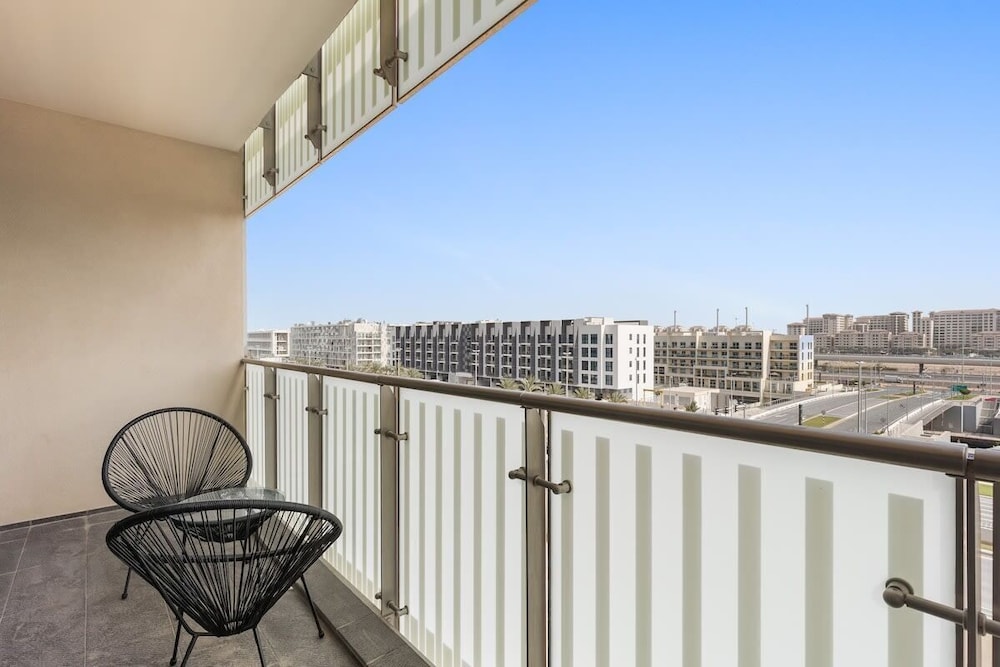 Abu Dhabi Vacations - Silkhaus AL Sana 2 - AL Raha - Property Image 7
