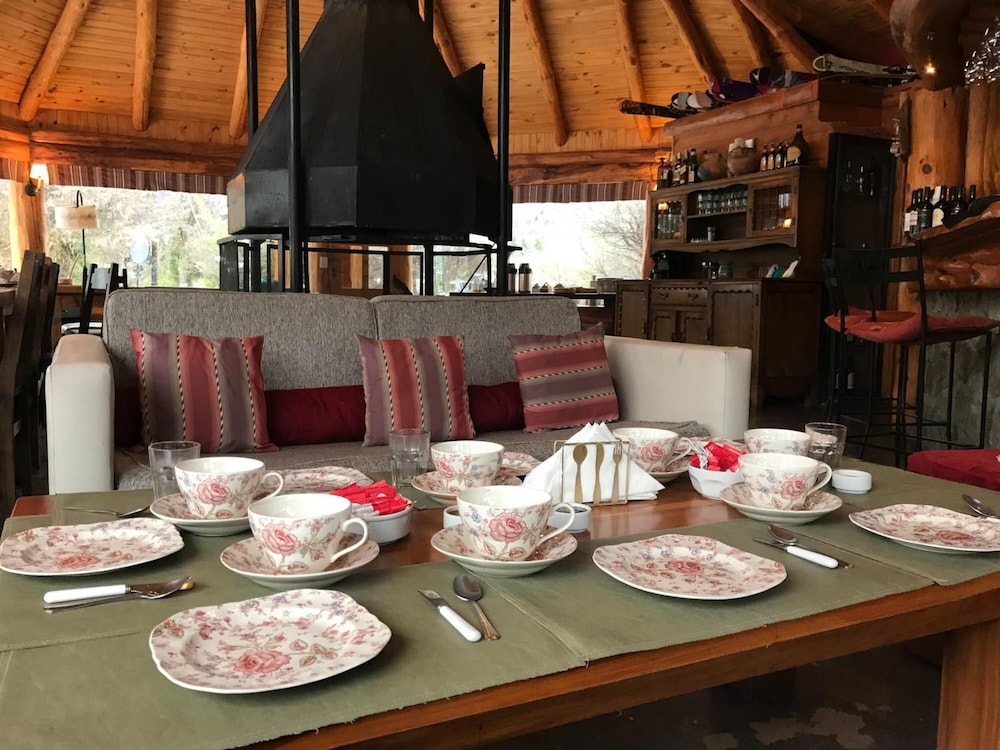 Los Ñires Lodge