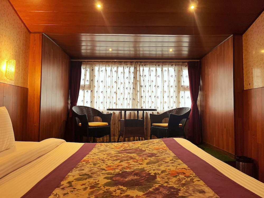 Mount Thistle Boutique Hotel