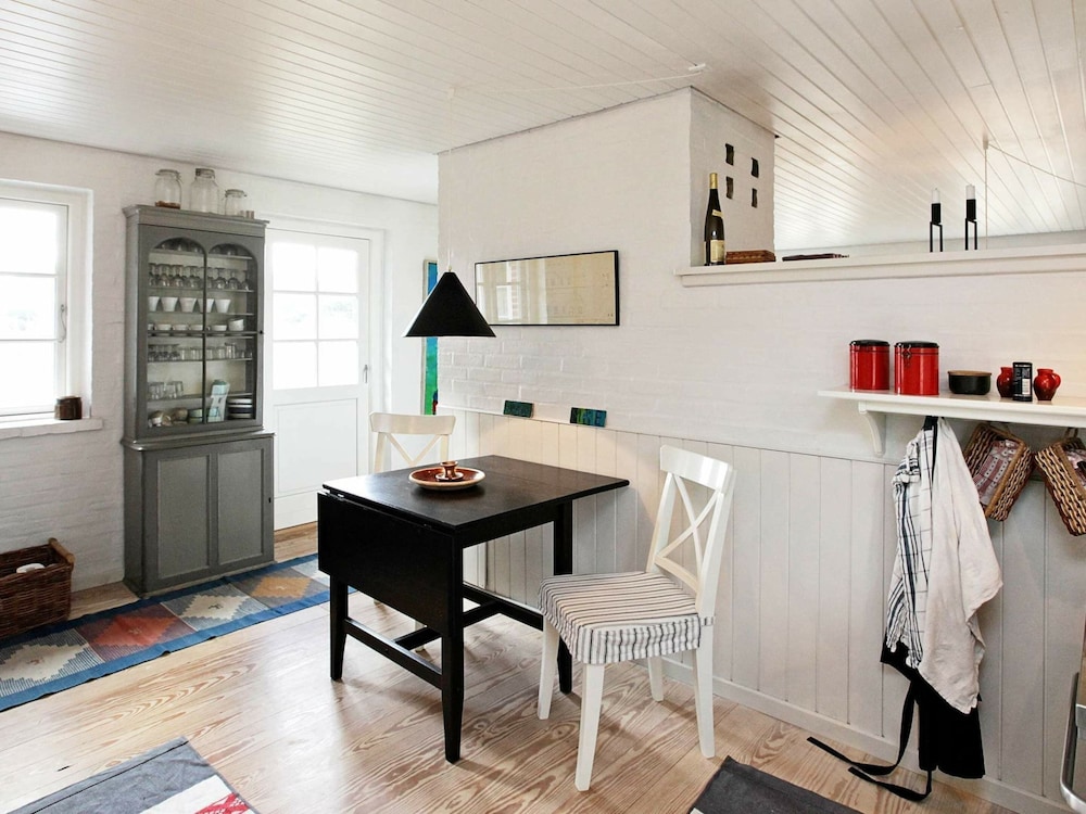 6 Person Holiday Home in Ulfborg view 4
