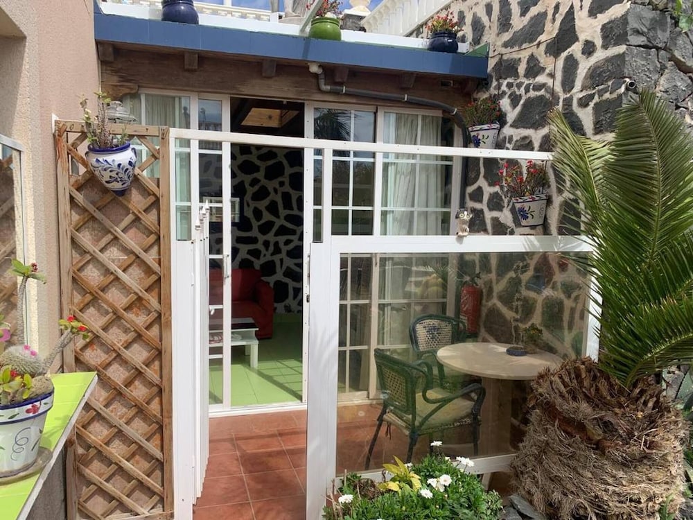 Relax in El Médano's Hidden Gem 1-bedroom Apartment