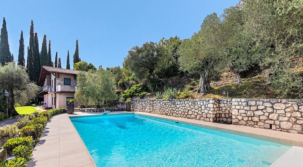 Villa Mariavittoria con Piscina by Wonderful Italy view 4