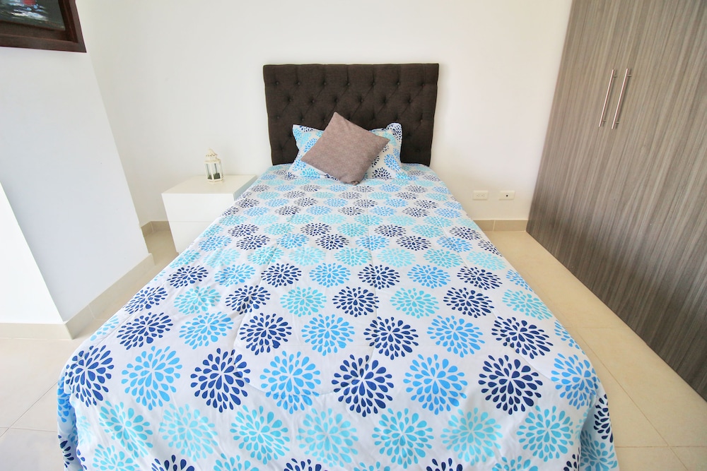 Apartamentos SOHO Elite - Frente al Mar