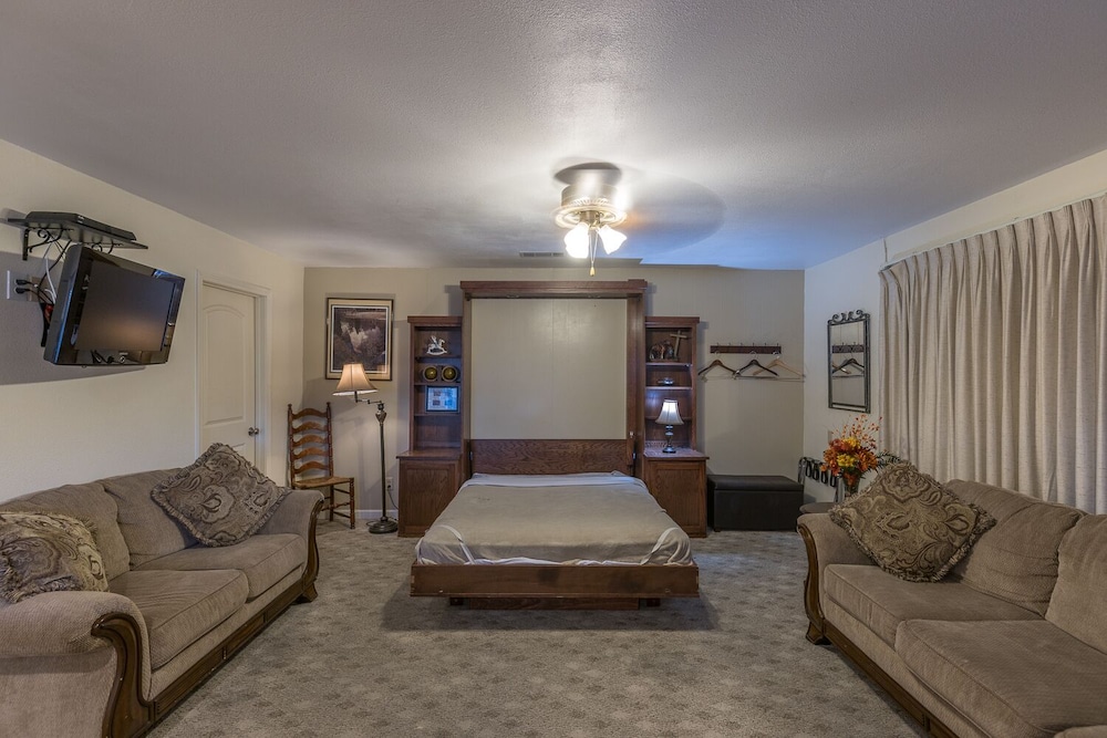 5th Street Inn