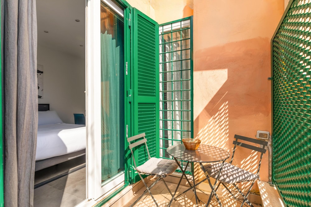 St Peter Cozy Studio With Balcony