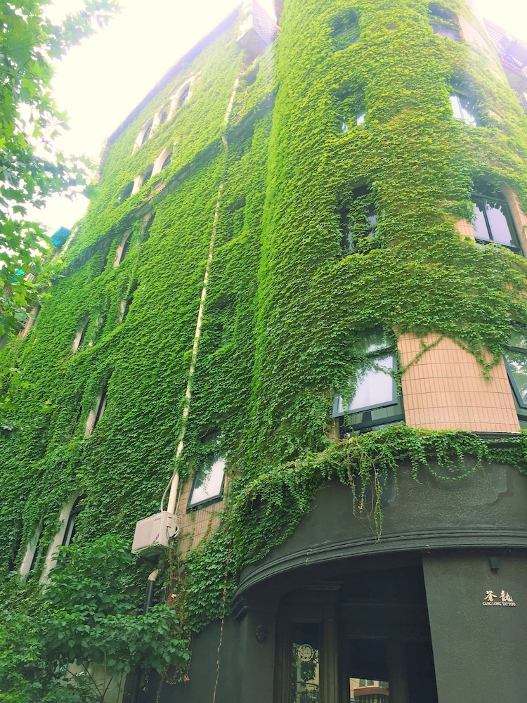 No.5 Chinese Vintage House