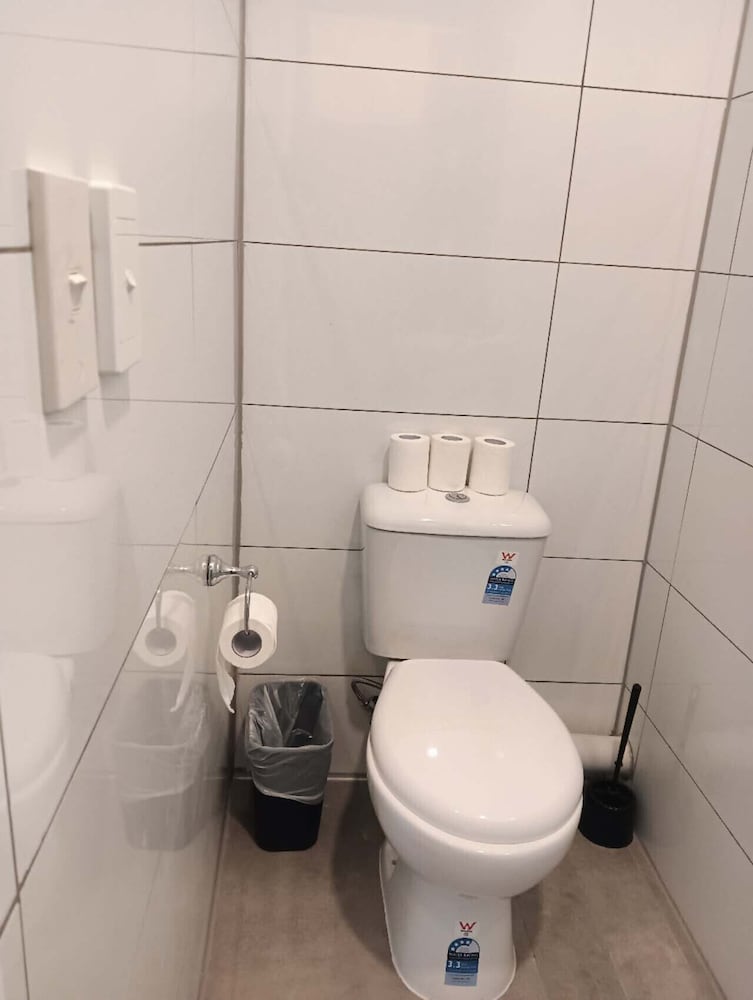 1 Double Beds Studio 95 Aquirus Drive