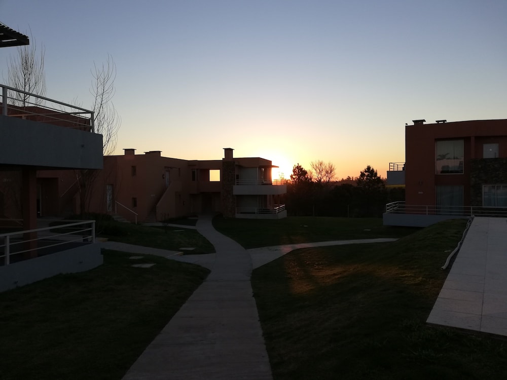 Lomas del Real Resort