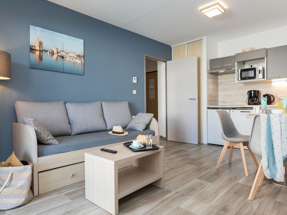 Apartment in La Rochelle Near the Beach