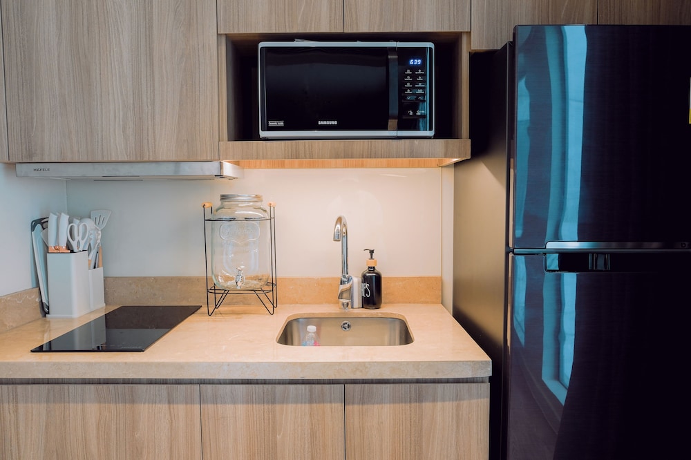 Hotel Residences at Acqua
