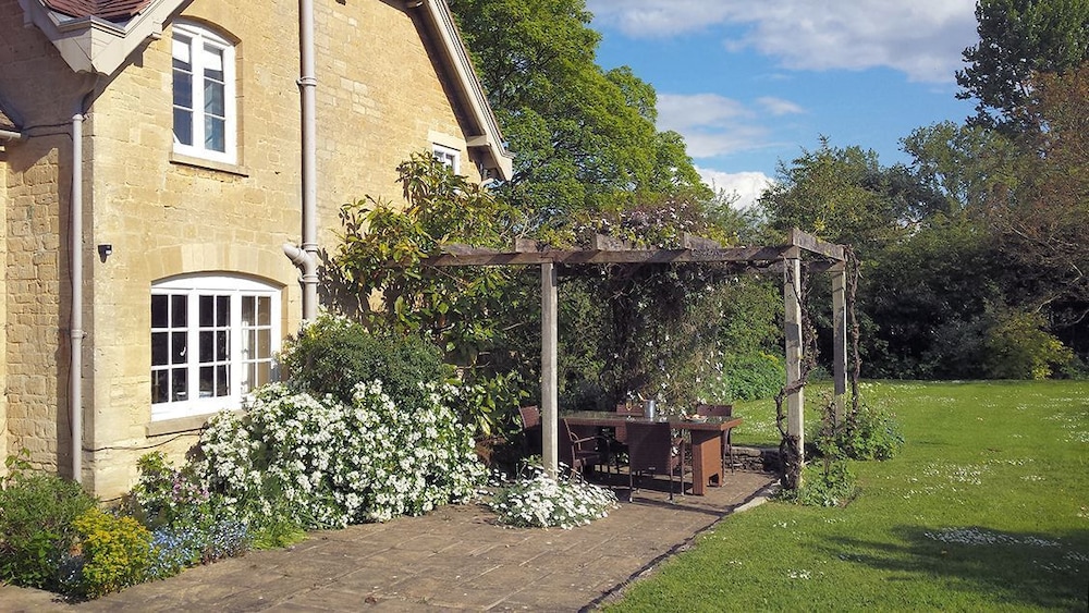 Epsom Cottage