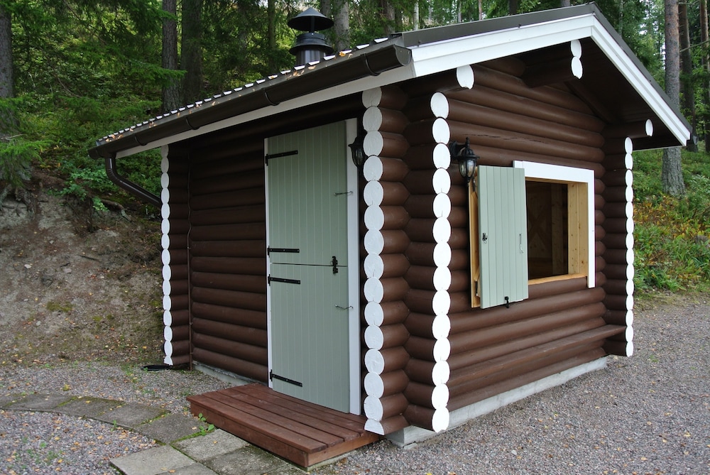 Kesäpesä