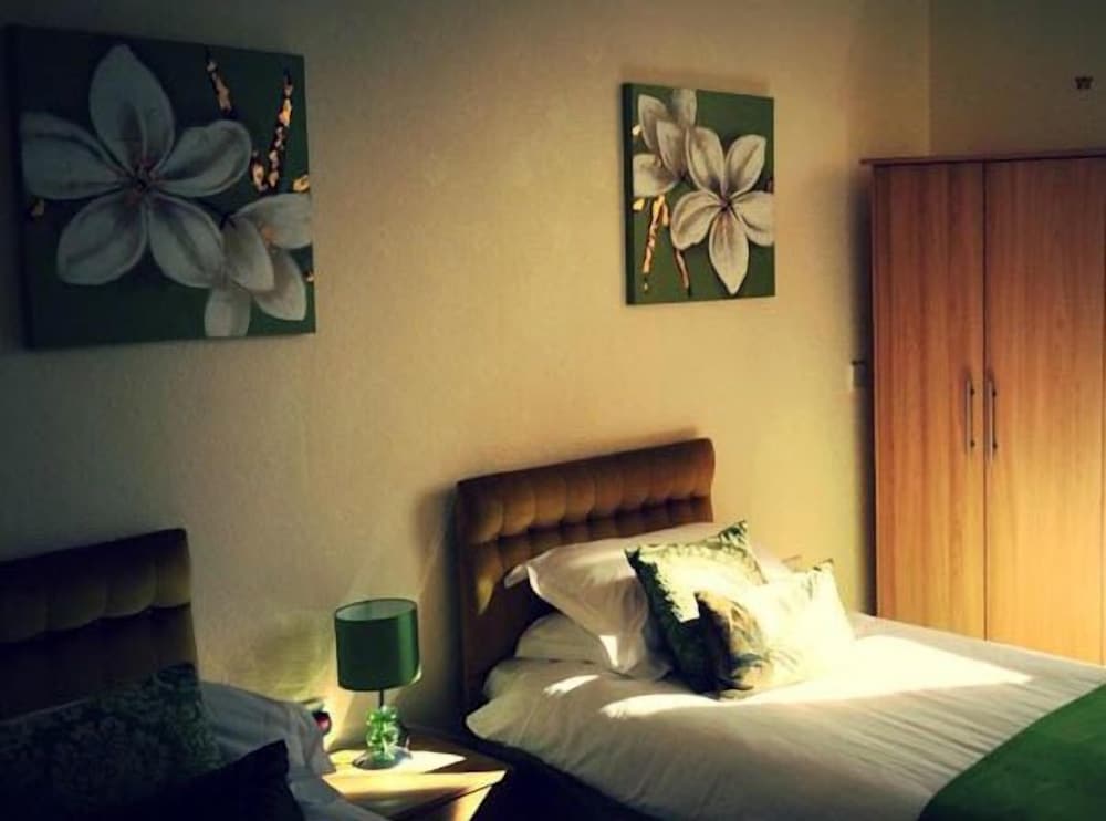 Chapel Cross Guest House