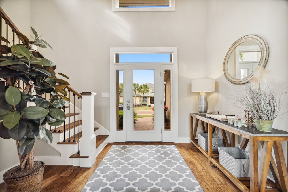 Destiny East - Villa Ciao Bella view 2