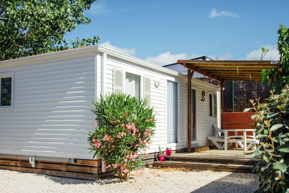 Mobile Home in Serignan With Great Pool Area