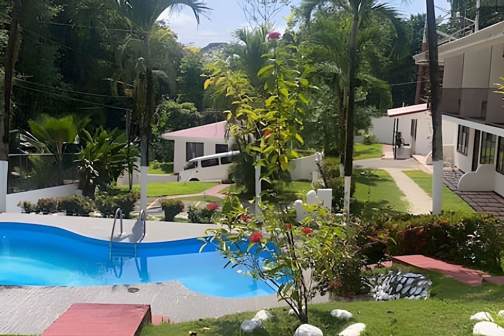 VILLA PRADA FAMILIAR