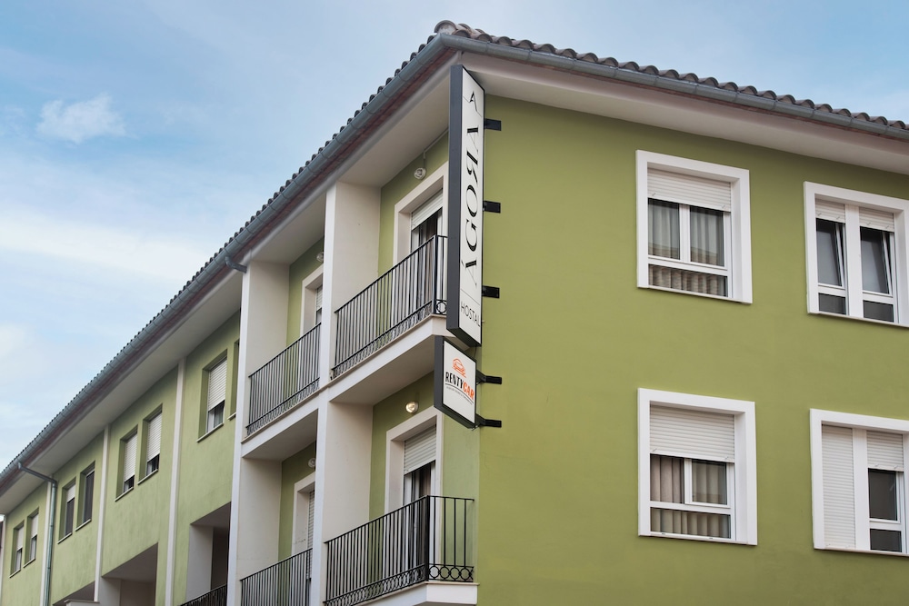 Hostal Ágora