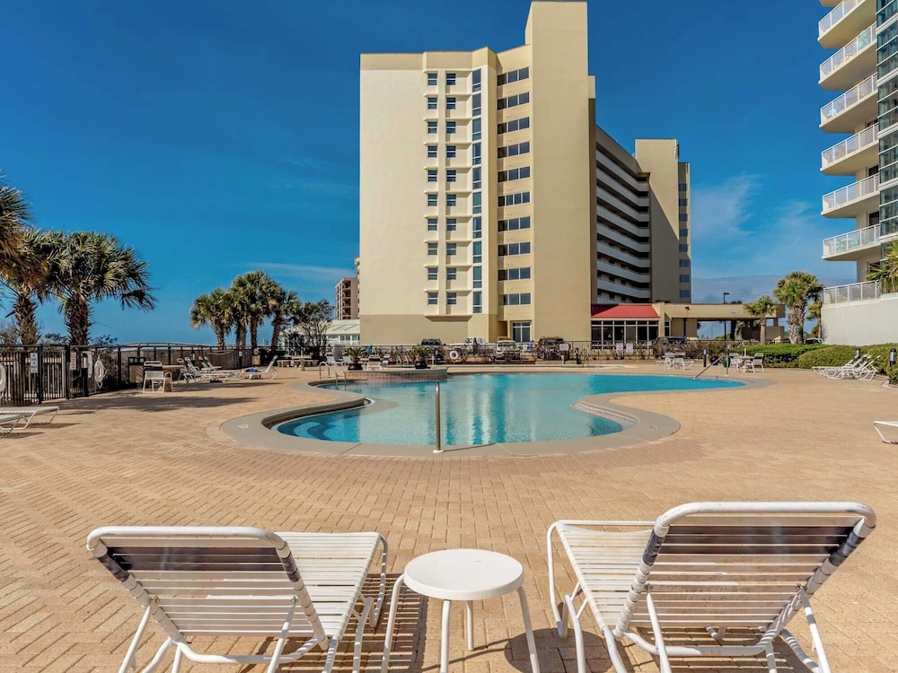 Palacio #202 by Southern Vacation Rentals