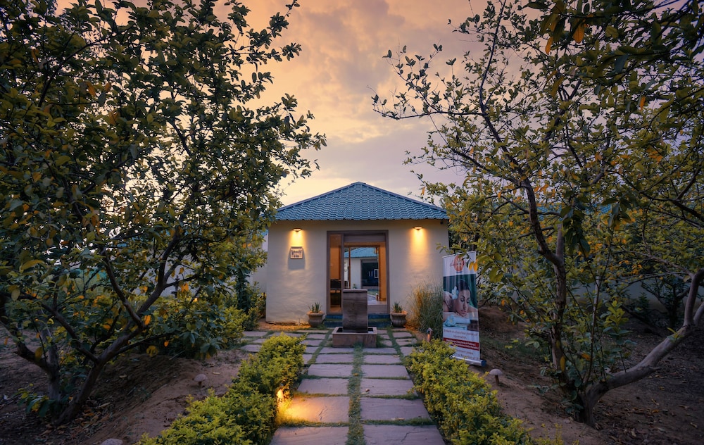 The Tigress Resort & Spa, Ranthambore